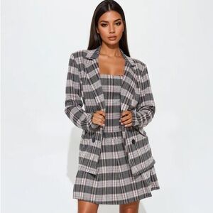 Stunning 🤩 NWT!! Cher Plaid Blazer Mini Dress Set - Black/Pink